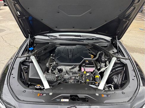 Used 2025 Genesis G70 2.5T AWD/4WD image 47