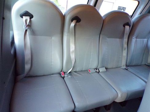 Used 2014 Ford E-250 and Econoline 250 Extended w/ Power Group image 29