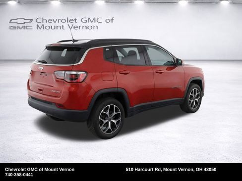 Used 2026 Jeep Compass Limited AWD/4WD image 8