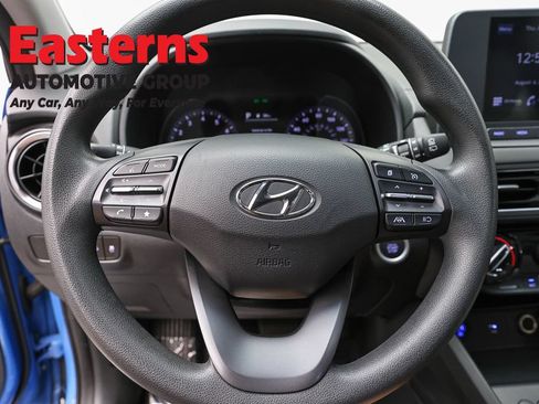Used 2022 Hyundai Kona SEL w/ Cargo Package AWD/4WD image 10
