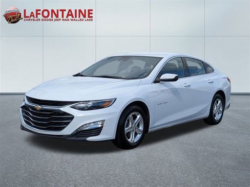 Used 2023 Chevrolet Malibu LT image 1
