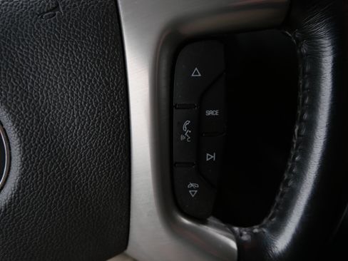 Used 2014 GMC Sierra 2500 SLT w/ SLT Convenience Package AWD/4WD image 26