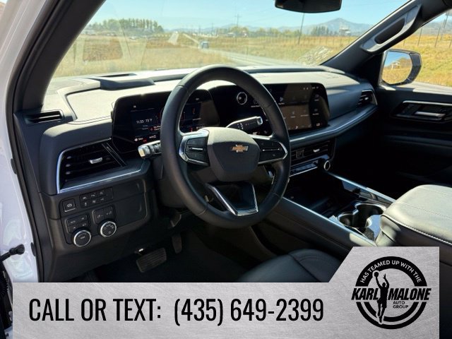 Used 2025 Chevrolet Suburban LT AWD/4WD image 15