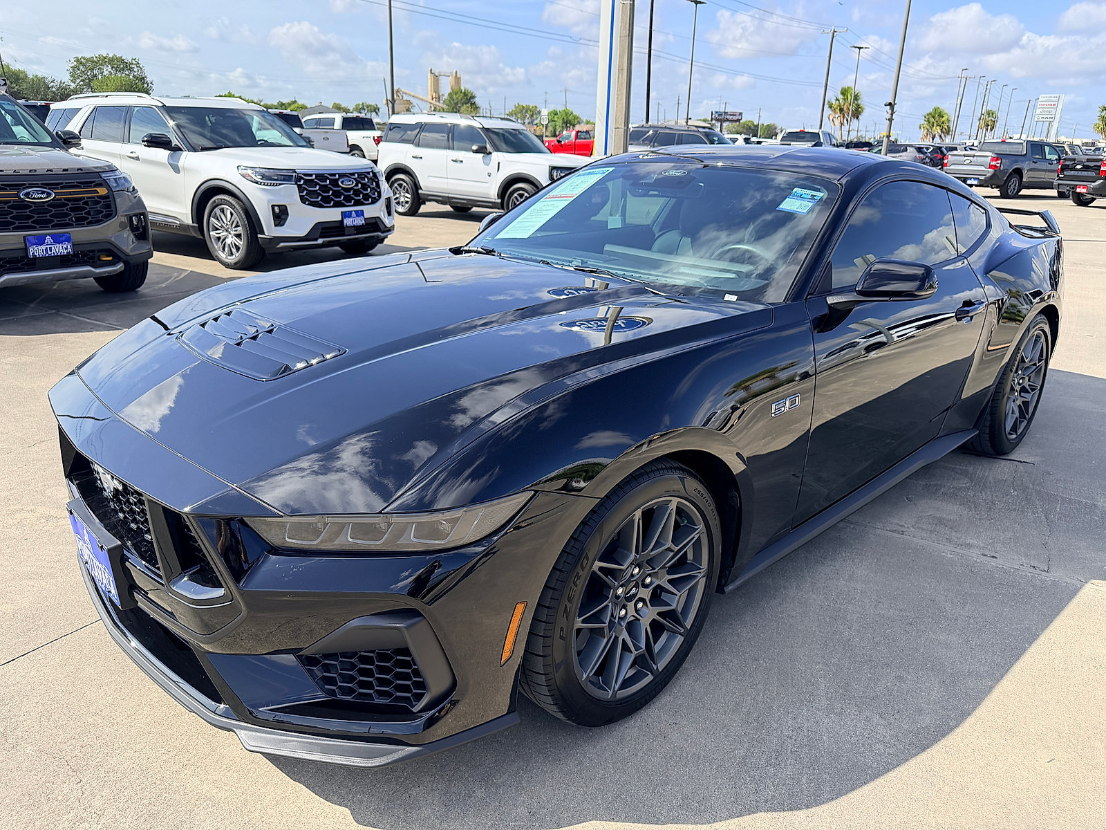 Used 2026 Ford Mustang GT Premium w/ GT Performance Package RWD image 4