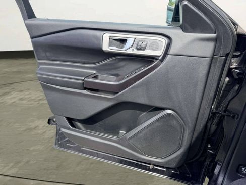 Used 2020 Ford Explorer ST AWD/4WD image 18