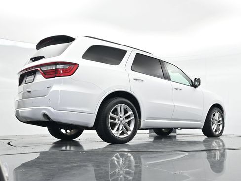 Used 2024 Dodge Durango GT RWD image 25