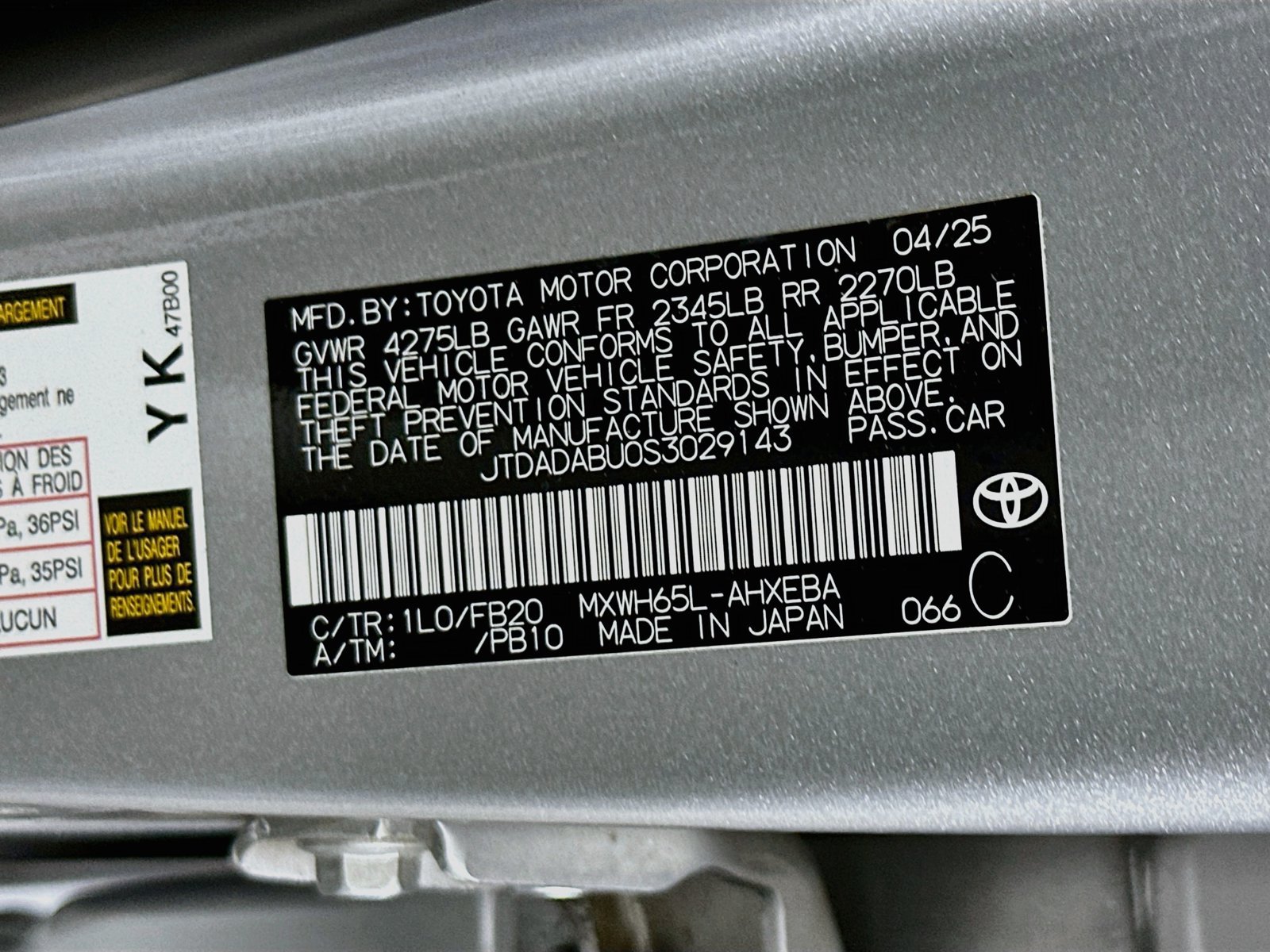 Certified 2025 Toyota Prius LE AWD/4WD image 30