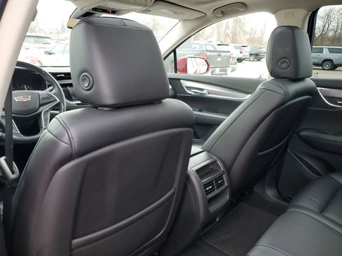 Used 2019 Cadillac XT5 Luxury image 30