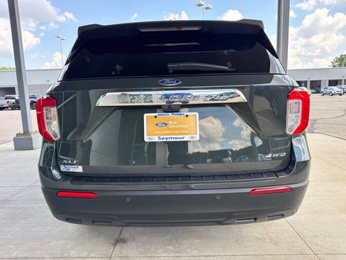 Certified 2023 Ford Explorer XLT AWD/4WD image 6