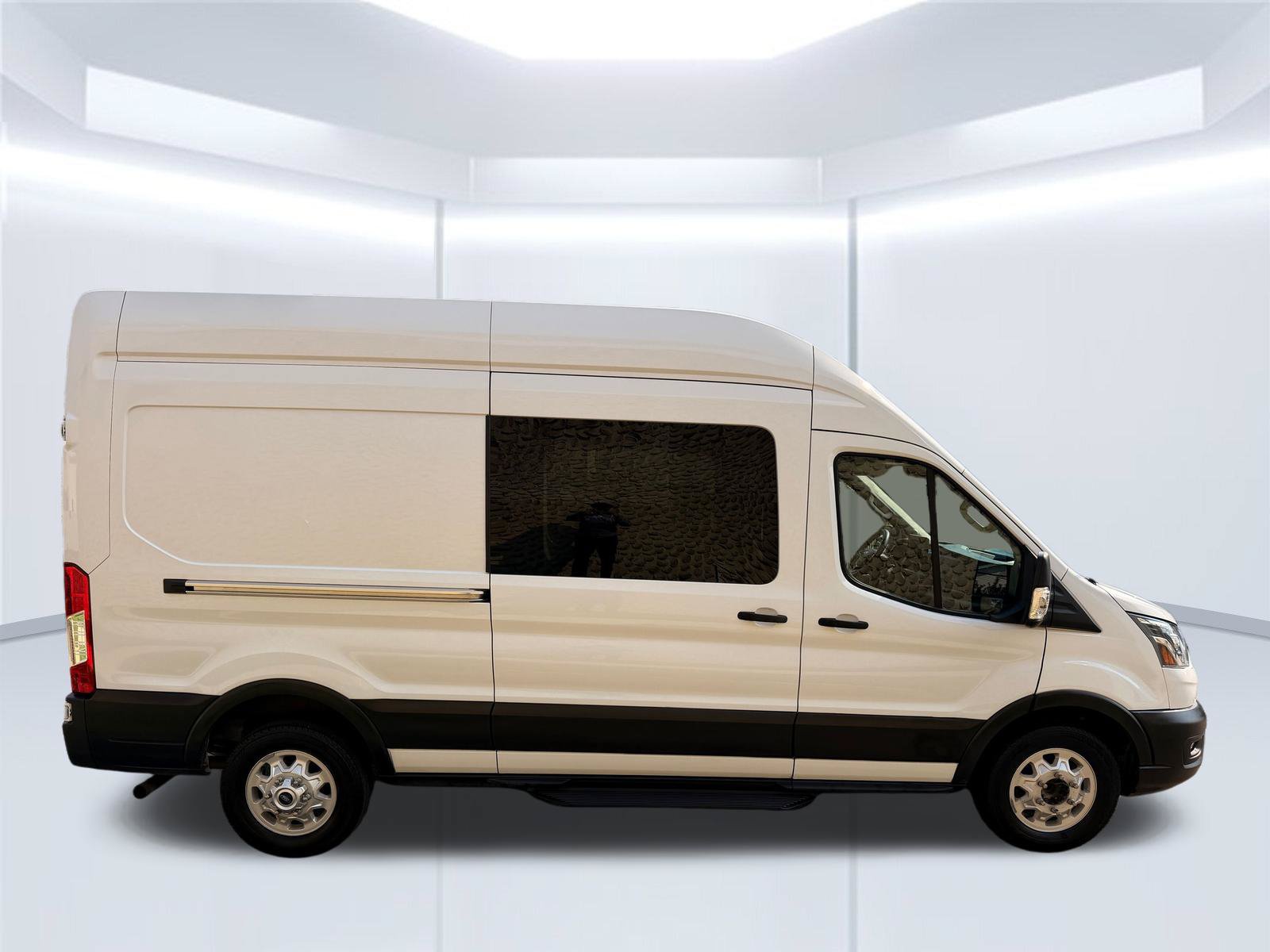 Used 2023 Ford Transit 350 148 High Roof w/ Exterior Upgrade Package RWD image 4