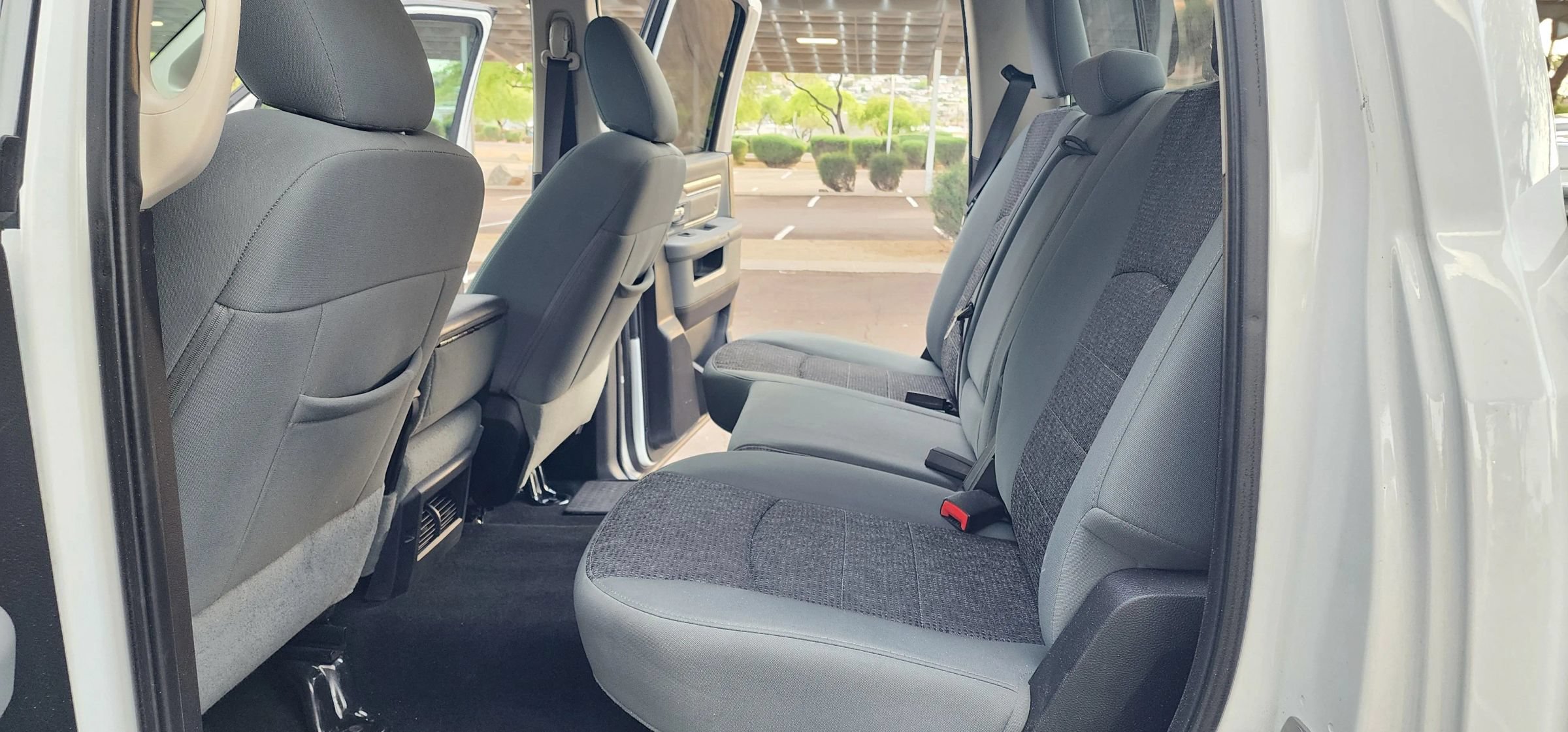 Used 2015 RAM 1500 Lone Star AWD/4WD image 13