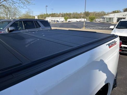 New 2026 Chevrolet Silverado 1500 LT Trail Boss w/ Convenience Package II AWD/4WD image 13