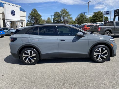 Certified 2024 Volkswagen ID.4 2WD image 53