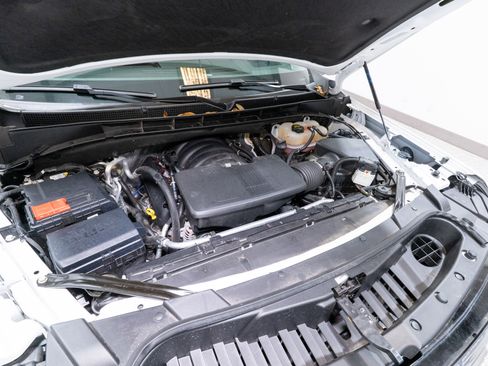 Used 2025 GMC Yukon XL Denali image 37