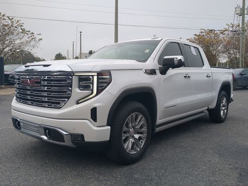 Used 2023 GMC Sierra 1500 Denali image 7