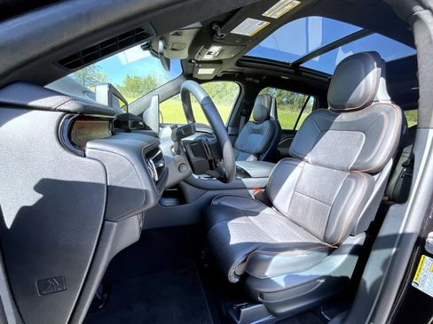 New 2025 Lincoln Aviator Black Label image 10