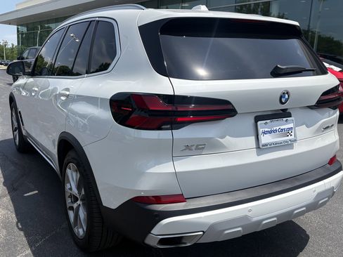 Used 2025 BMW X5 xDrive40i w/ Premium Package AWD/4WD image 8