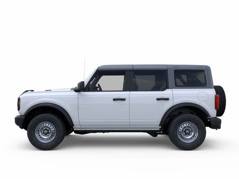 New 2025 Ford Bronco 4-Door image 4
