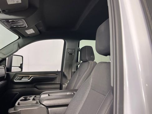 Used 2024 Chevrolet Silverado 3500 LT image 26