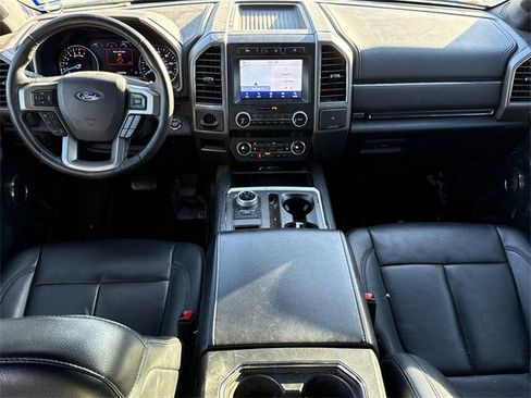 Used 2021 Ford Expedition Max XLT image 10