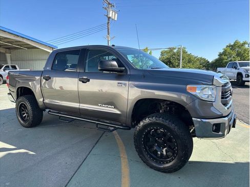 Used 2014 Toyota Tundra SR5 w/ TRD Off Road Package AWD/4WD image 4