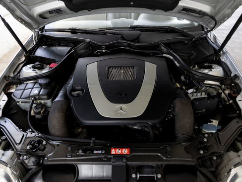 Used 2007 Mercedes-Benz CLK 350 Cabriolet image 25
