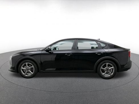 Used 2025 Kia K4 FWD image 5