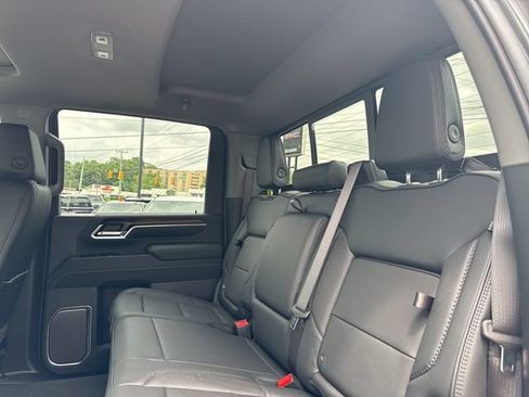 New 2026 GMC Sierra 2500 Denali w/ Denali Reserve Package AWD/4WD image 28