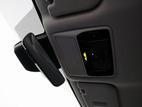 Used 2024 Toyota Grand Highlander FWD image 21