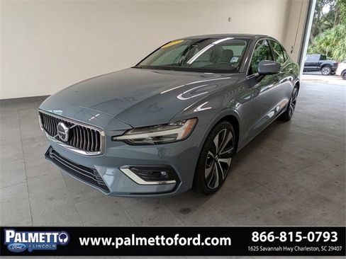 Used 2023 Volvo S60 B5 Ultimate w/ Climate Package image 8