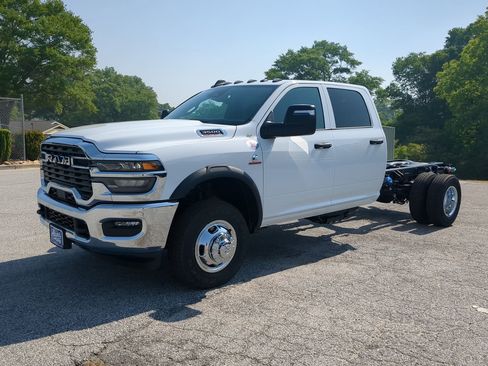 New 2026 RAM 3500 Tradesman image 6