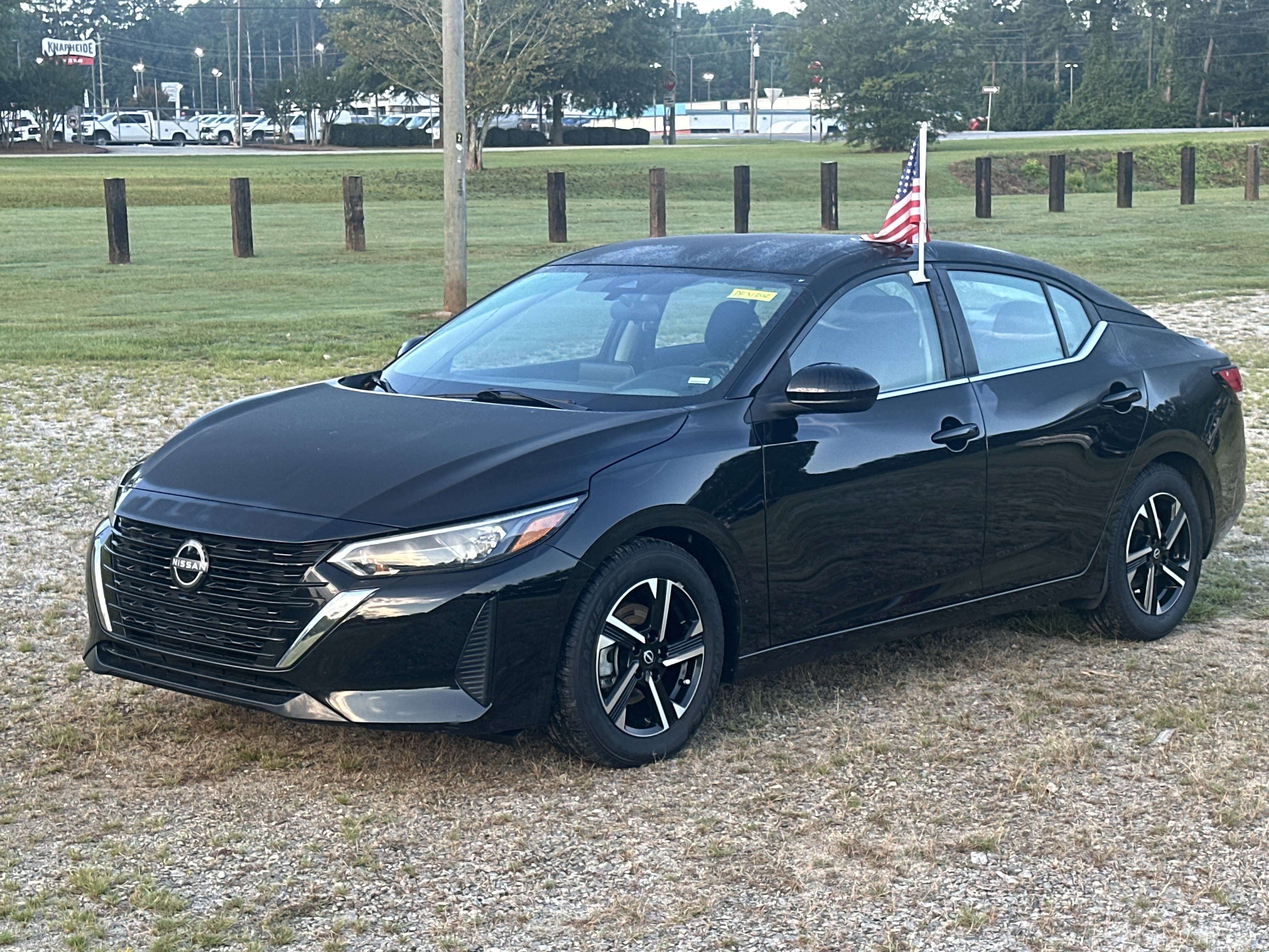 Used 2024 Nissan Sentra SV FWD image 1
