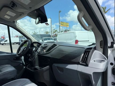 Used 2016 Ford Transit 350 XL image 17