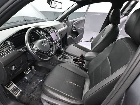 Used 2019 Volkswagen Tiguan SEL Premium R-Line FWD image 21