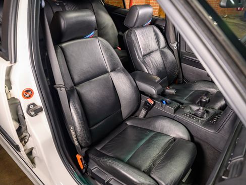 Used 1998 BMW M3 Sedan image 37