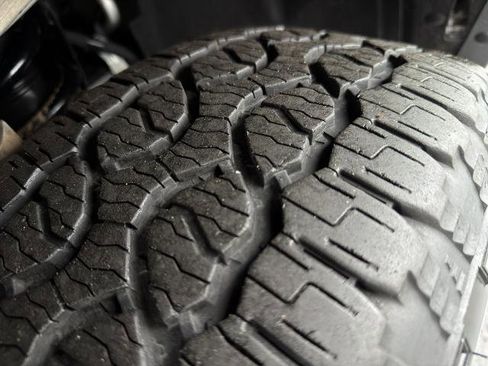 Certified 2025 Ford Ranger Lariat w/ FX4 Off-Road Package image 7