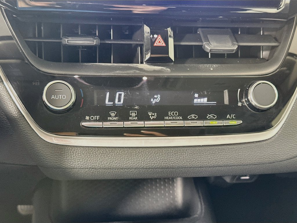 Certified 2025 Toyota Corolla LE FWD image 16