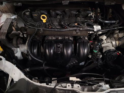 Used 2017 Ford Escape S FWD image 30