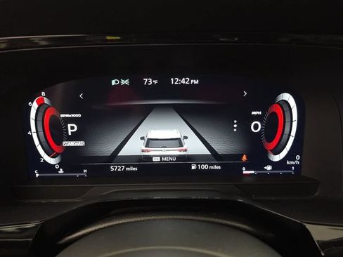 Used 2025 Nissan Pathfinder Platinum w/ Cargo Package FWD image 19