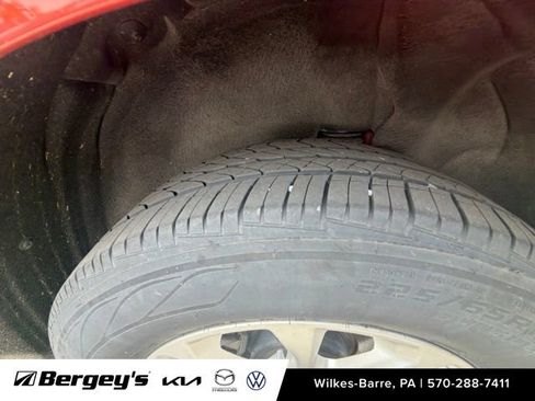 Used 2020 Chevrolet Equinox LT AWD/4WD image 11