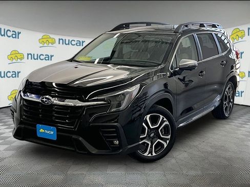 Used 2023 Subaru Ascent Limited w/ Technology Package image 3
