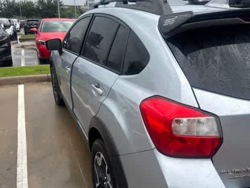 Used 2017 Subaru Crosstrek 2.0i Limited AWD/4WD image 4