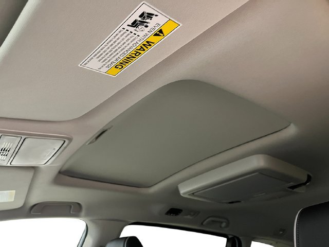 New 2026 Honda Odyssey Touring image 23