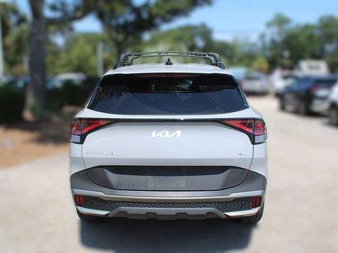 Certified 2024 Kia Sportage X-Line AWD/4WD image 8