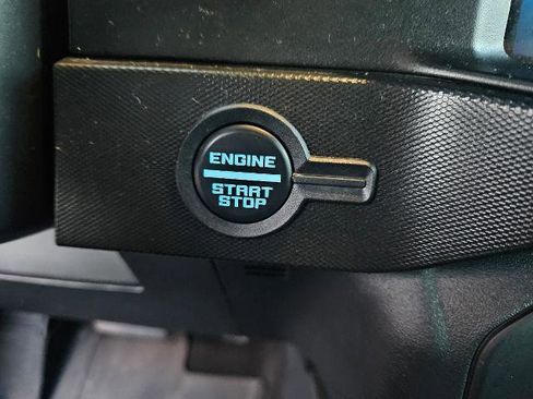 Certified 2021 Ford Bronco First Edition image 19