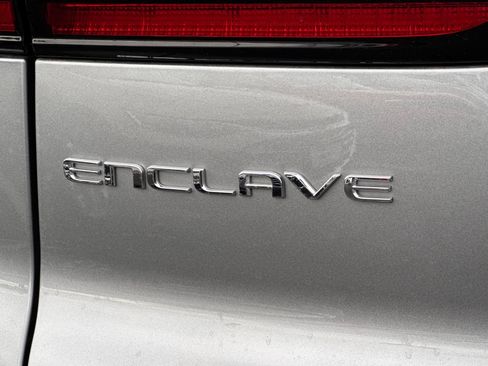 Used 2025 Buick Enclave Preferred image 47