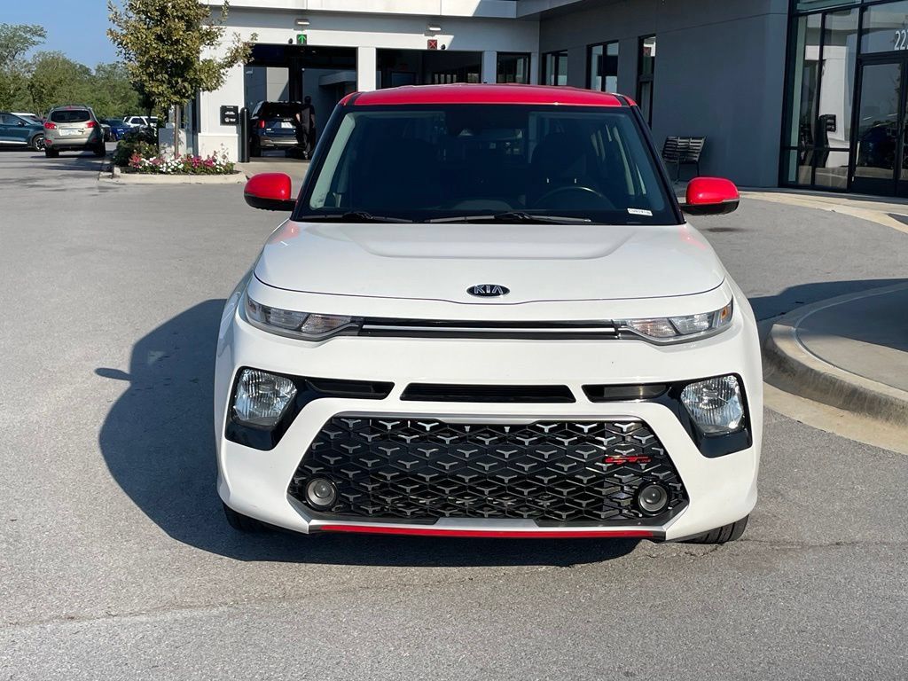 Used 2020 Kia Soul GT-Line FWD image 2