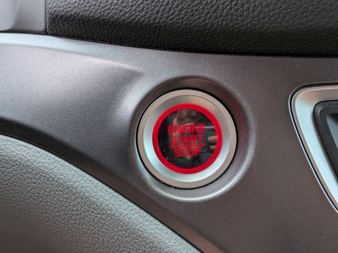 Used 2021 Honda Pilot LX image 28