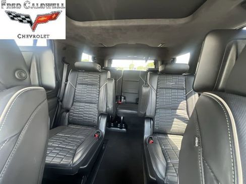 Certified 2023 Cadillac Escalade Sport Platinum AWD/4WD image 13