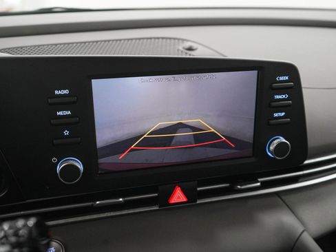 Used 2023 Hyundai Elantra SEL FWD image 20